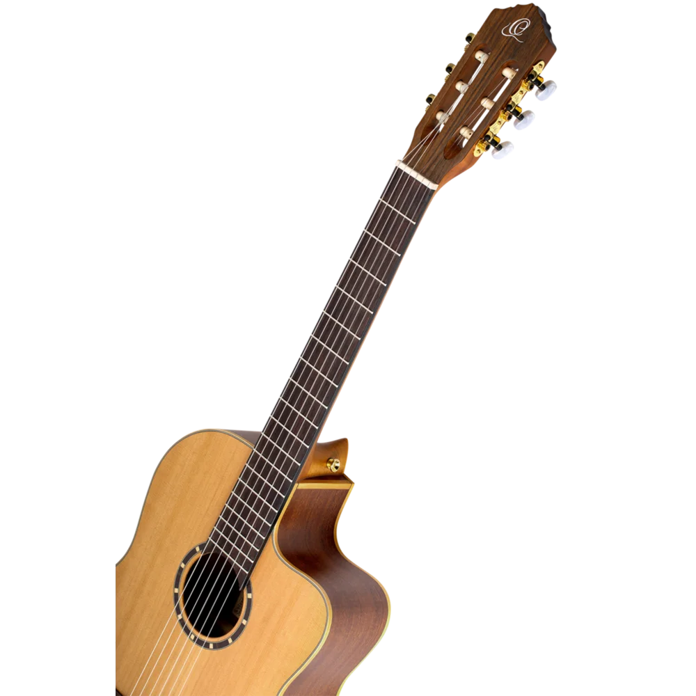 Ortega Family Series Pro Full Size Guitar Solid Cedar/ Mahogany Natural - RCE131
