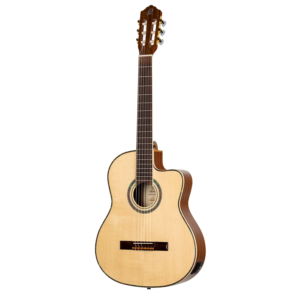 Ortega Family Series Pro Guitar