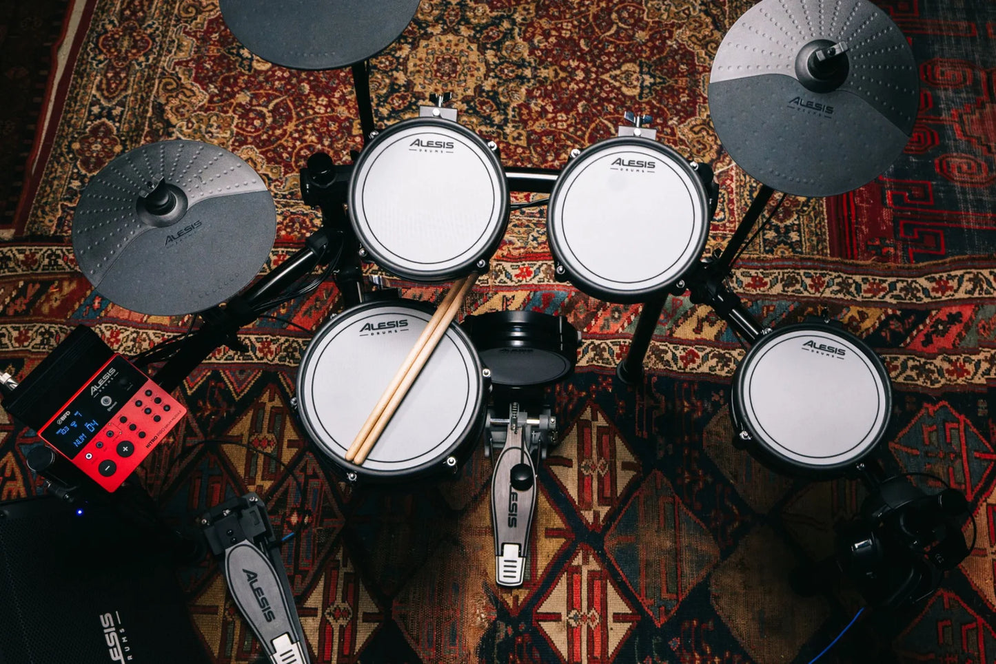 Alesis Nitro Max Mesh Electronic Drum Set