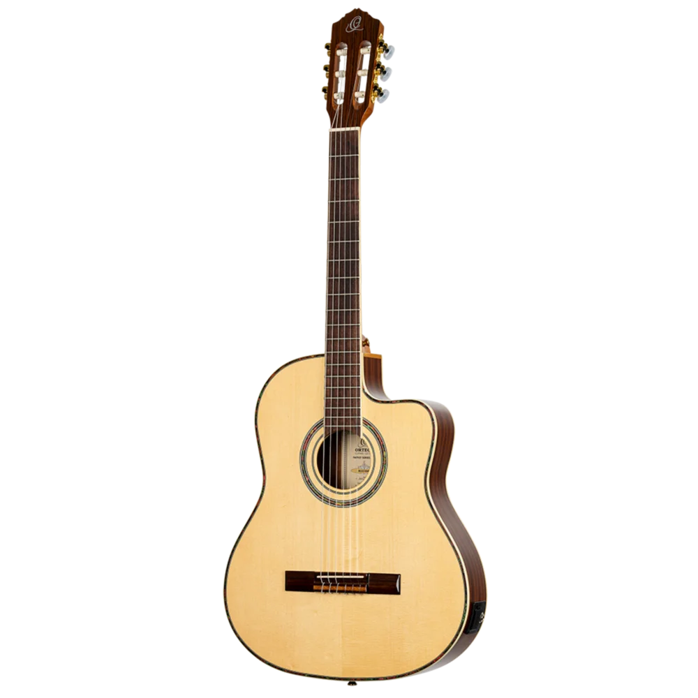 Ortega Family Series Pro Full Size Guitar Solid Spruce/ Mahogany Natural - RCE145NT